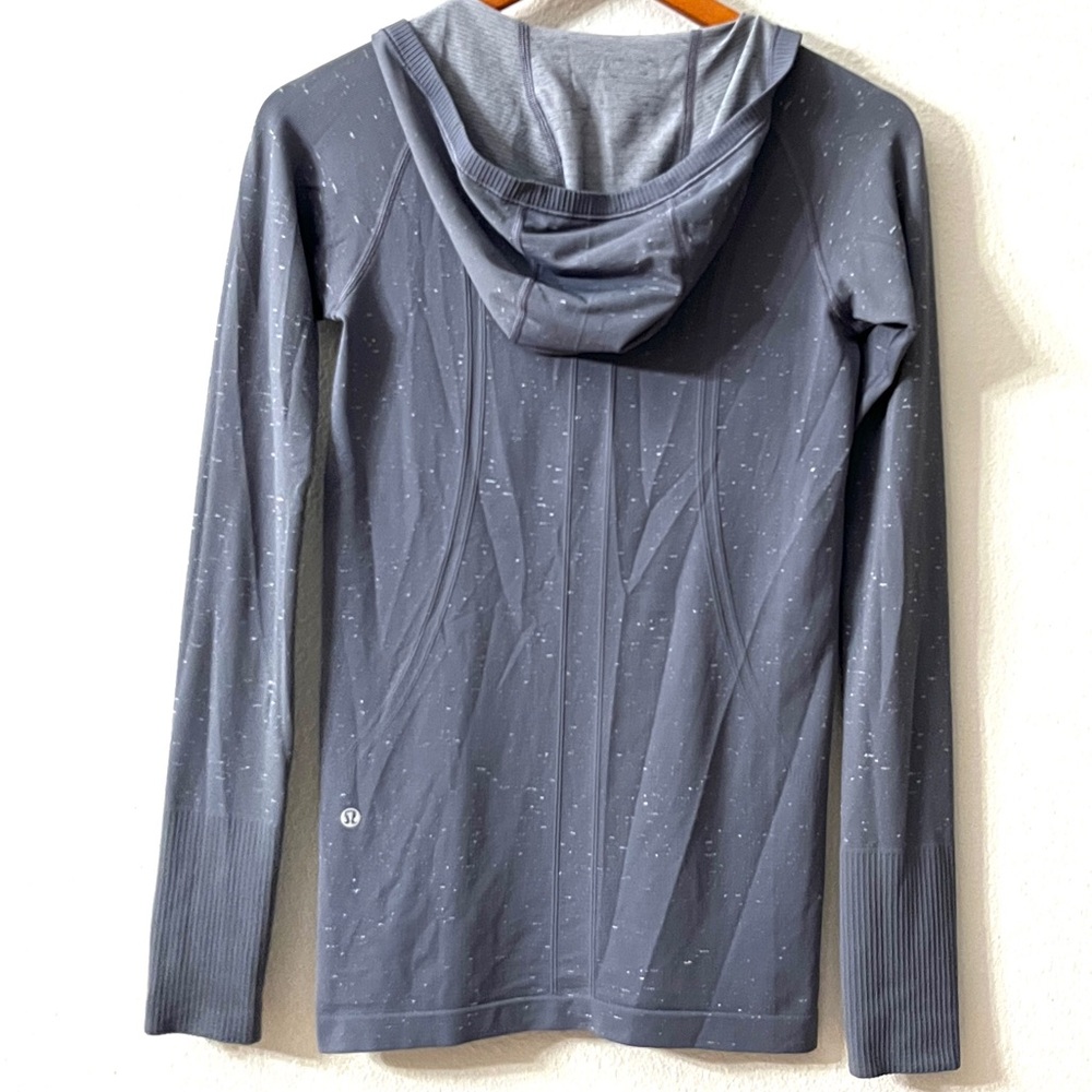 🍋LIKE NEW Condition Lululemon LS hooded Swiftly Tech Half zip